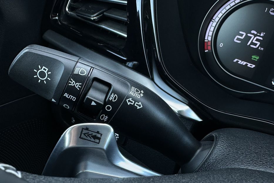 Продам Kia Niro 64кВт Макс.комплектація! 2021 года в Львове