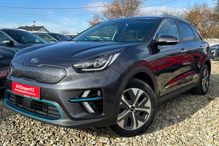 Продам Kia Niro 64кВт Макс.комплектація! 2021 года в Львове