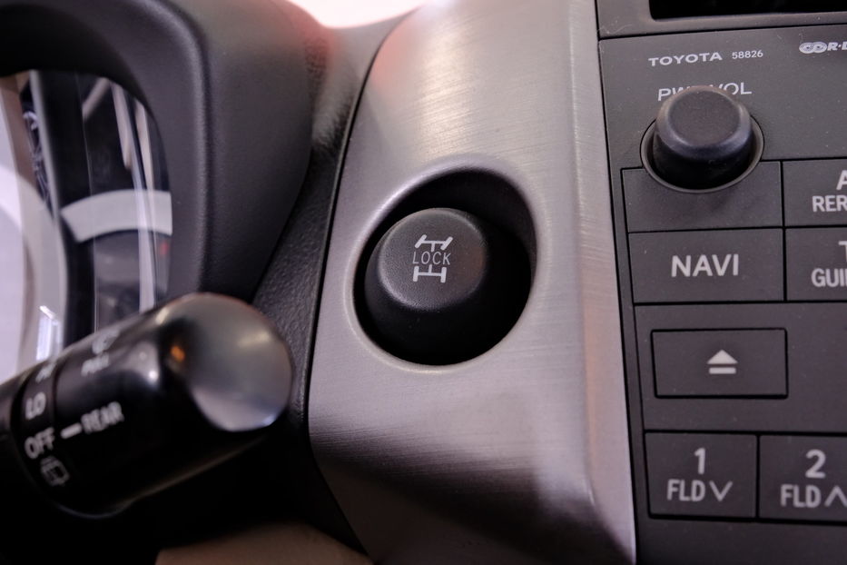 Продам Toyota Rav 4 2007 года в Одессе