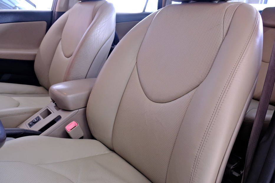 Продам Toyota Rav 4 2007 года в Одессе