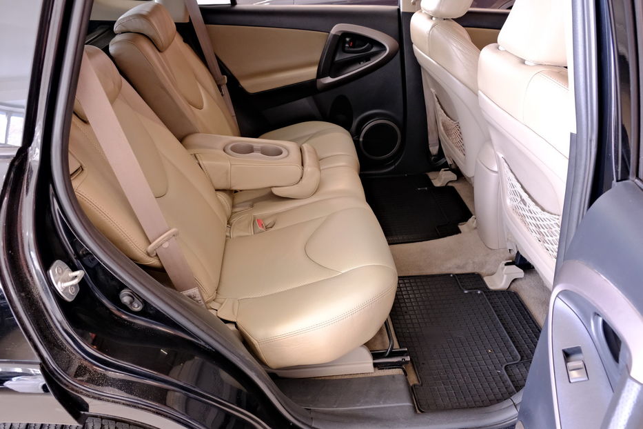 Продам Toyota Rav 4 2007 года в Одессе