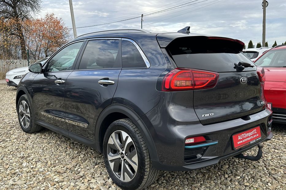 Продам Kia Niro 64кВт Макс.комплектація! 2021 года в Львове