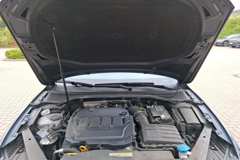 Продам Volkswagen Passat B8 Elegance цілий v1631 2022 года в Луцке