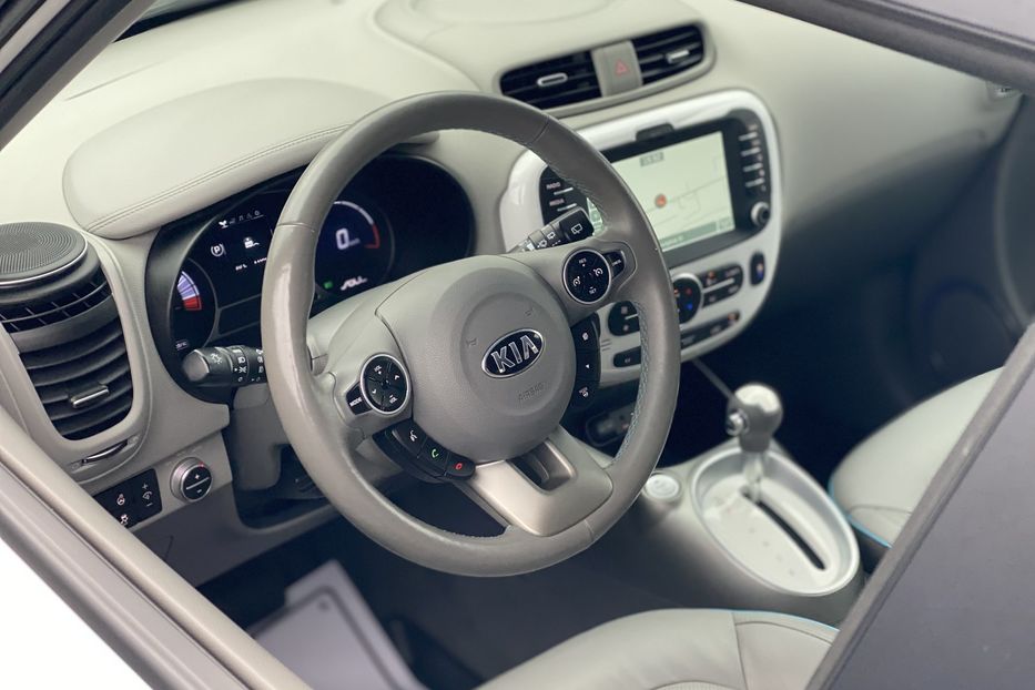 Продам Kia Soul 2016 года в Луцке