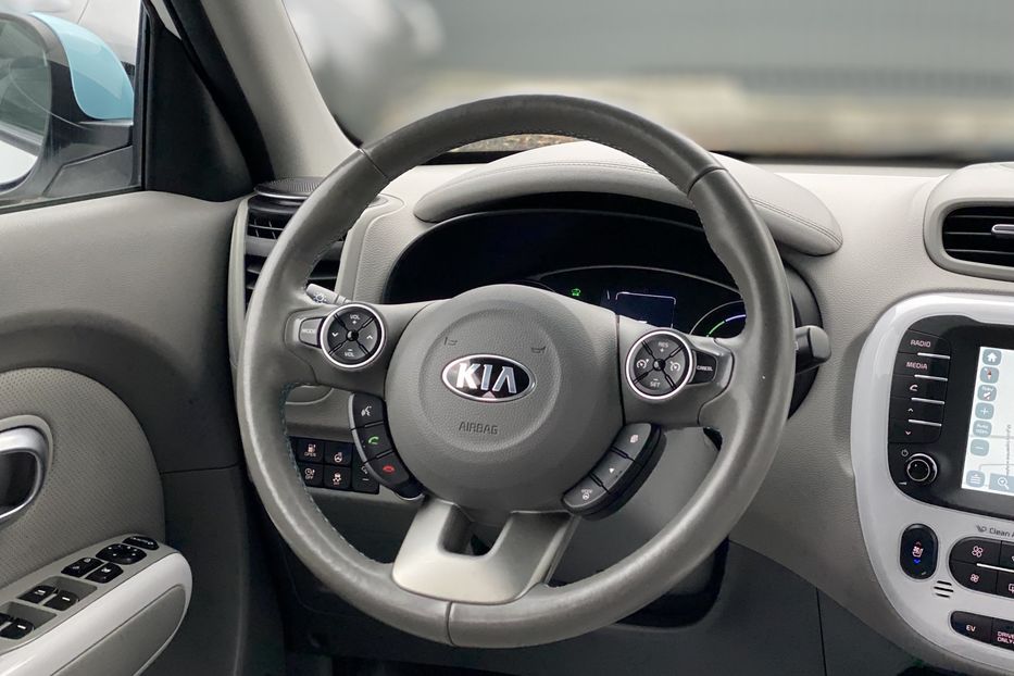 Продам Kia Soul 2016 года в Луцке