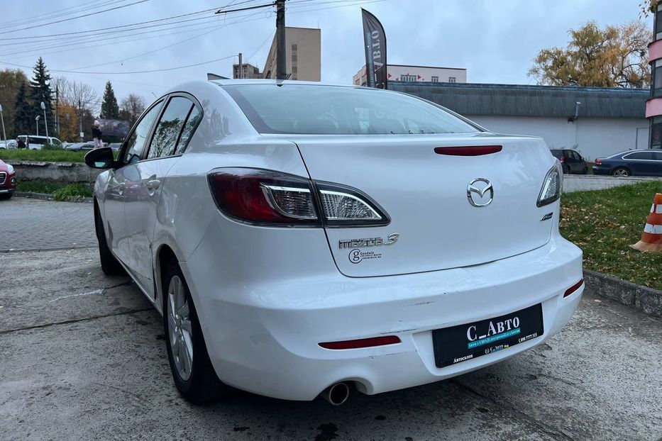Продам Mazda 3 2012 года в Черновцах