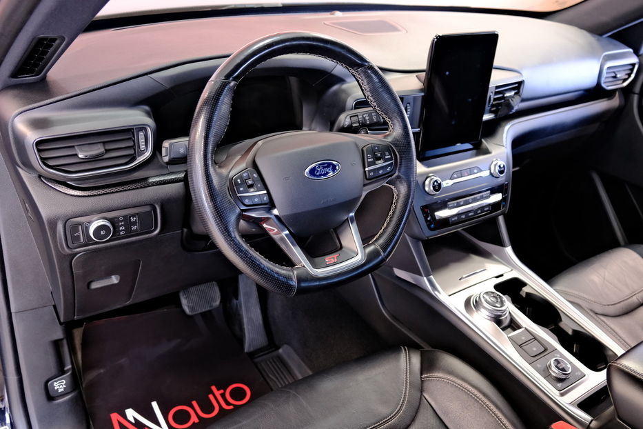 Продам Ford Explorer ST 2020 года в Одессе