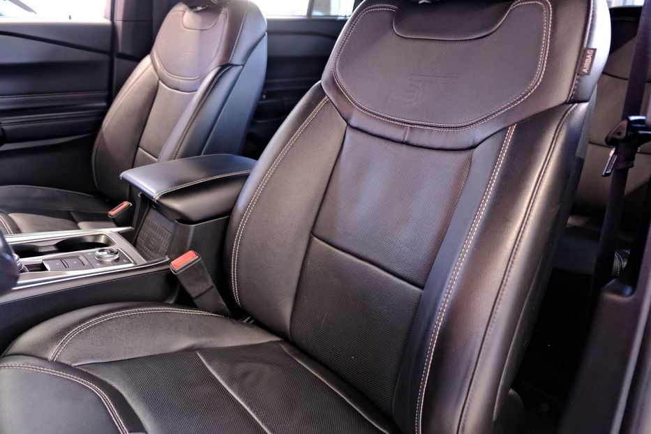 Продам Ford Explorer ST 2020 года в Одессе