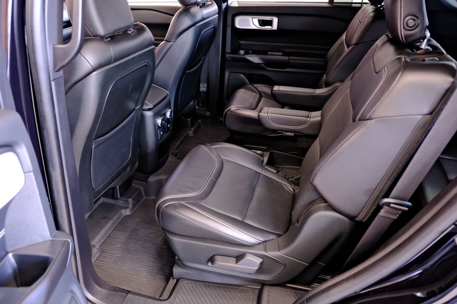 Продам Ford Explorer ST 2020 года в Одессе