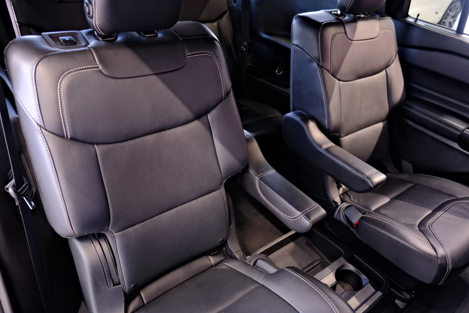 Продам Ford Explorer ST 2020 года в Одессе