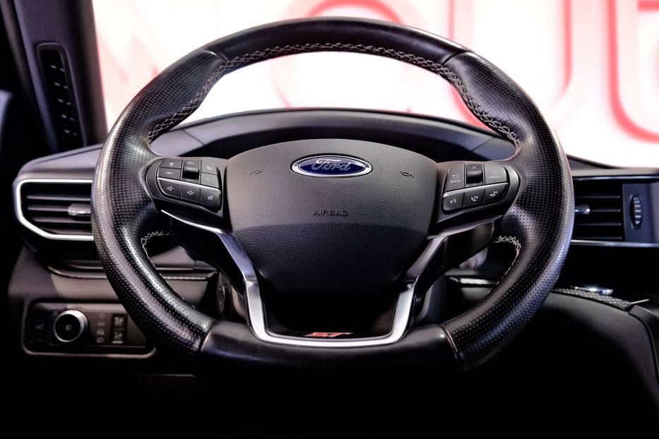 Продам Ford Explorer ST 2020 года в Одессе