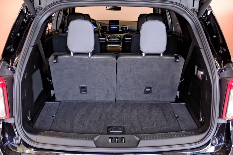 Продам Ford Explorer ST 2020 года в Одессе