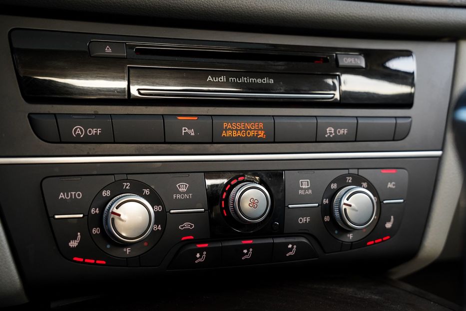 Продам Audi A6 Premium Plus 2013 года в Черновцах