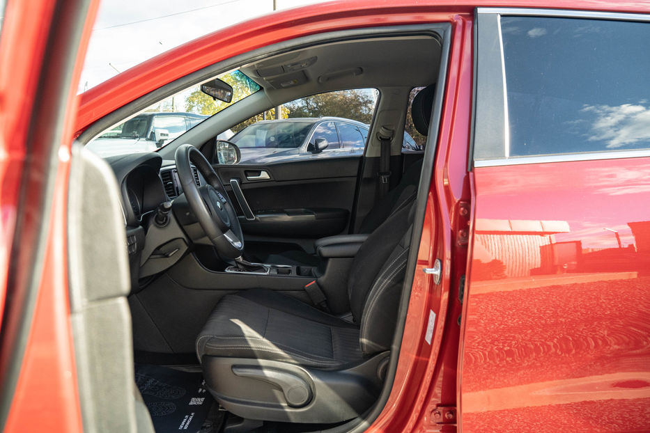 Продам Kia Sportage 2018 года в Черновцах