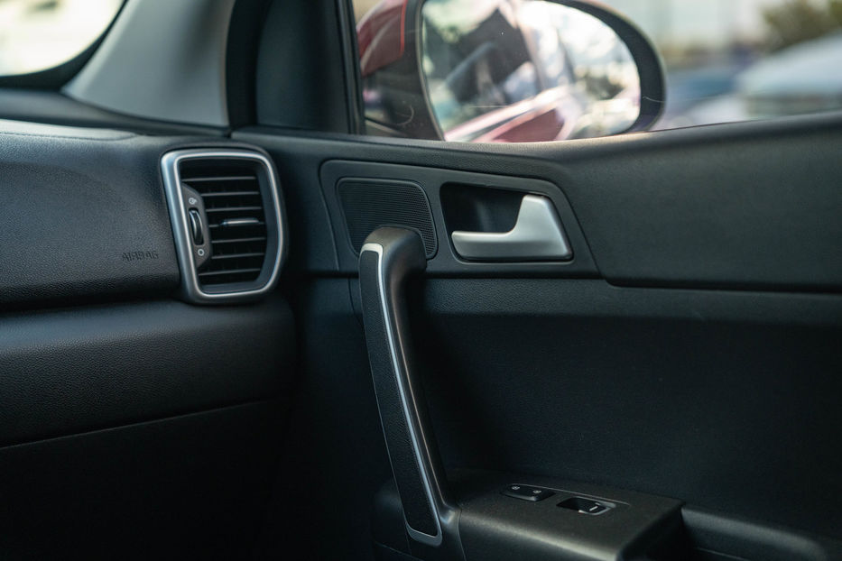 Продам Kia Sportage 2018 года в Черновцах