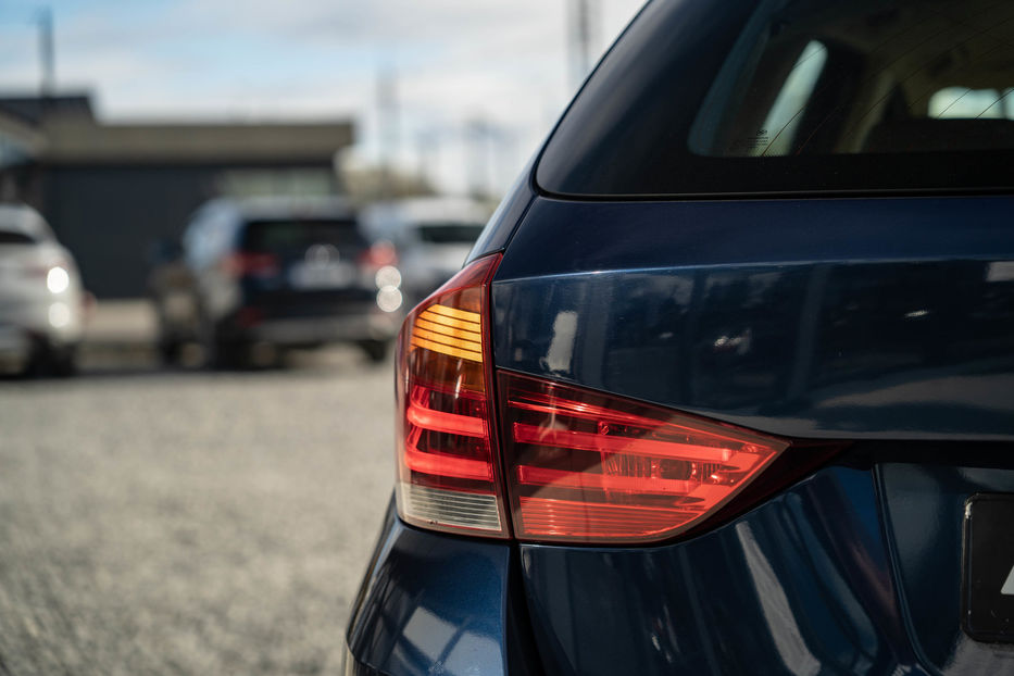 Продам BMW X1 20d xDrive 2015 года в Черновцах