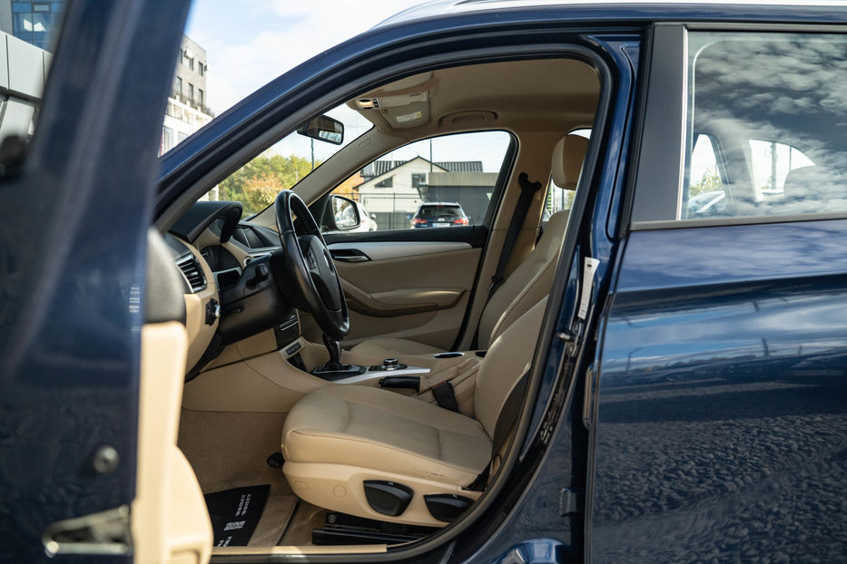 Продам BMW X1 20d xDrive 2015 года в Черновцах