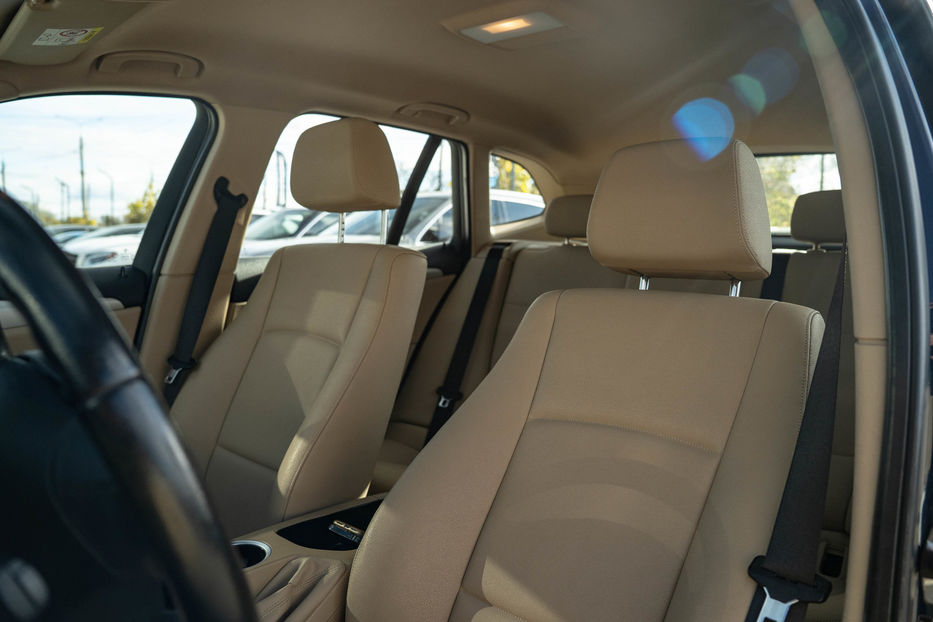 Продам BMW X1 20d xDrive 2015 года в Черновцах