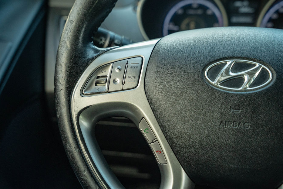 Продам Hyundai IX35 2011 года в Черновцах