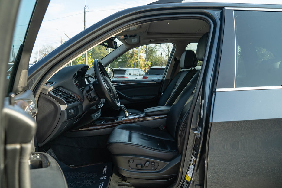 Продам BMW X5 xDrive35i 2013 года в Черновцах