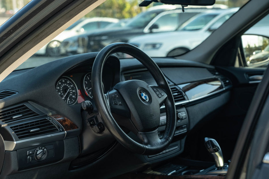 Продам BMW X5 xDrive35i 2013 года в Черновцах