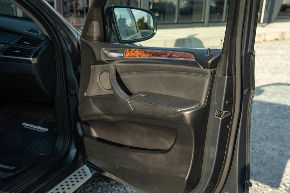 Продам BMW X5 xDrive35i 2013 года в Черновцах