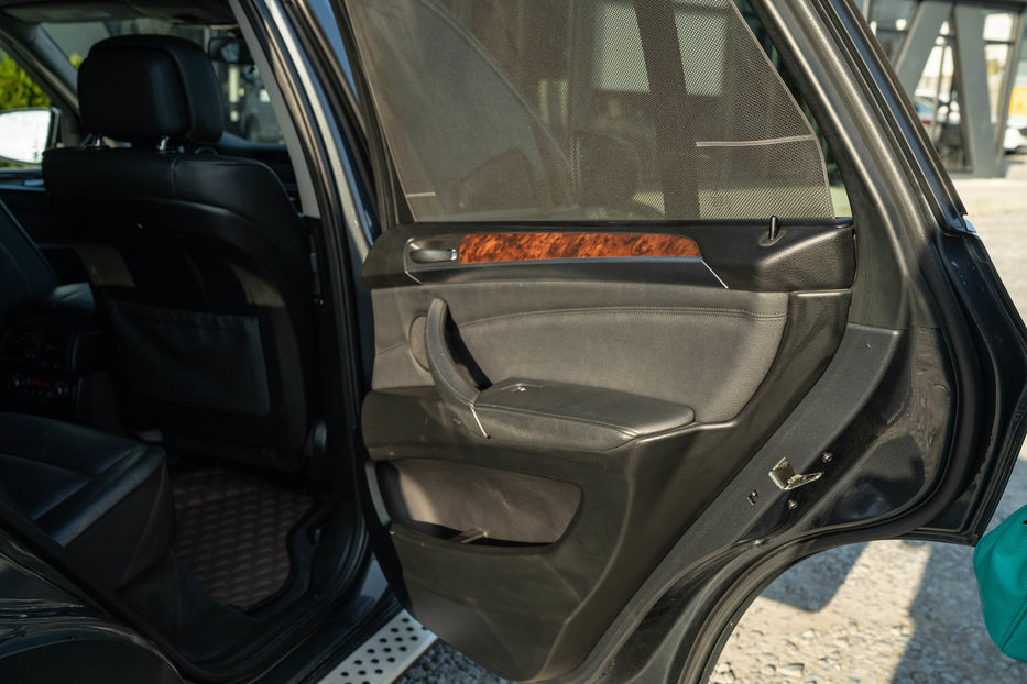 Продам BMW X5 xDrive35i 2013 года в Черновцах