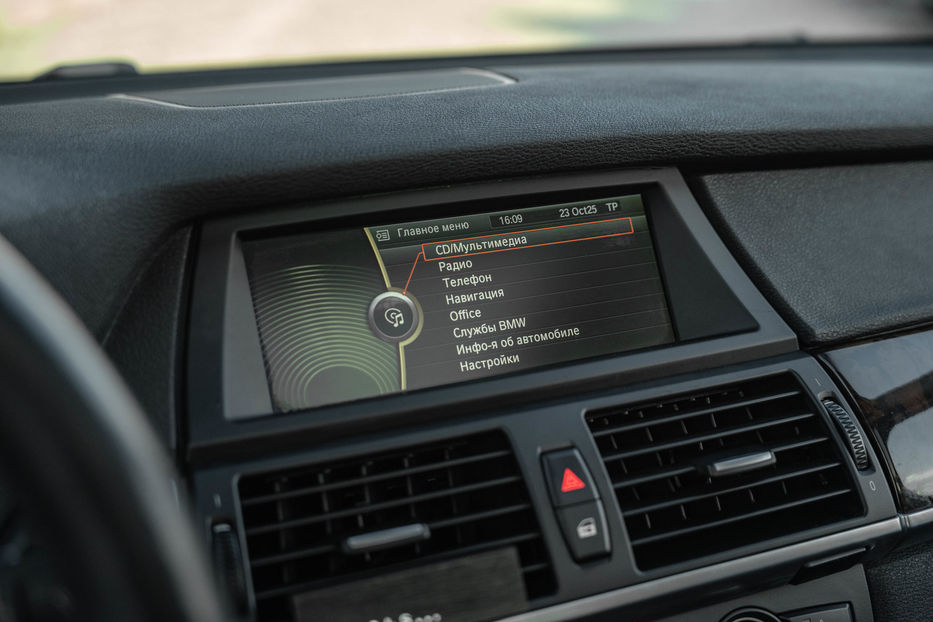 Продам BMW X5 xDrive35i 2013 года в Черновцах