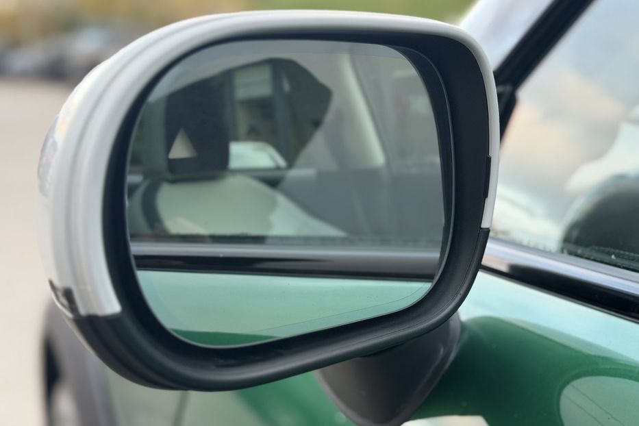 Продам MINI Cooper S 2024 года в Киеве