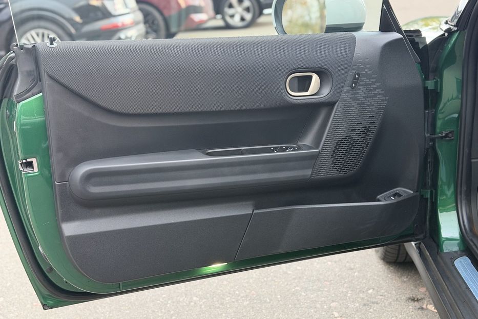 Продам MINI Cooper S 2024 года в Киеве