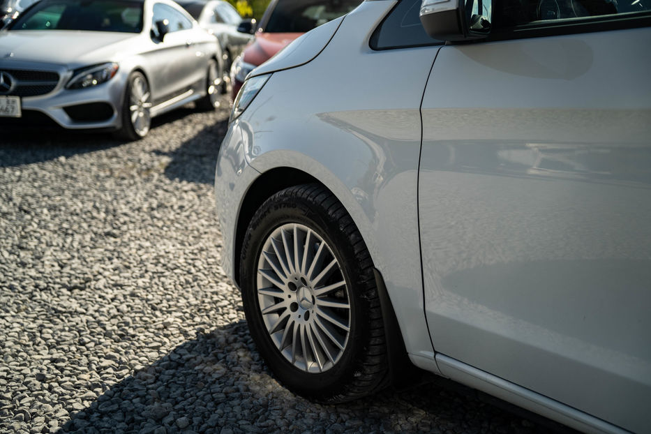 Продам Mercedes-Benz V-Class 2015 года в Черновцах