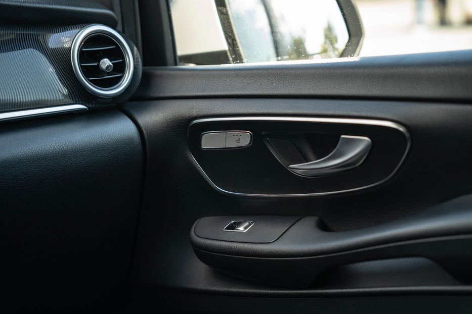 Продам Mercedes-Benz V-Class 2015 года в Черновцах