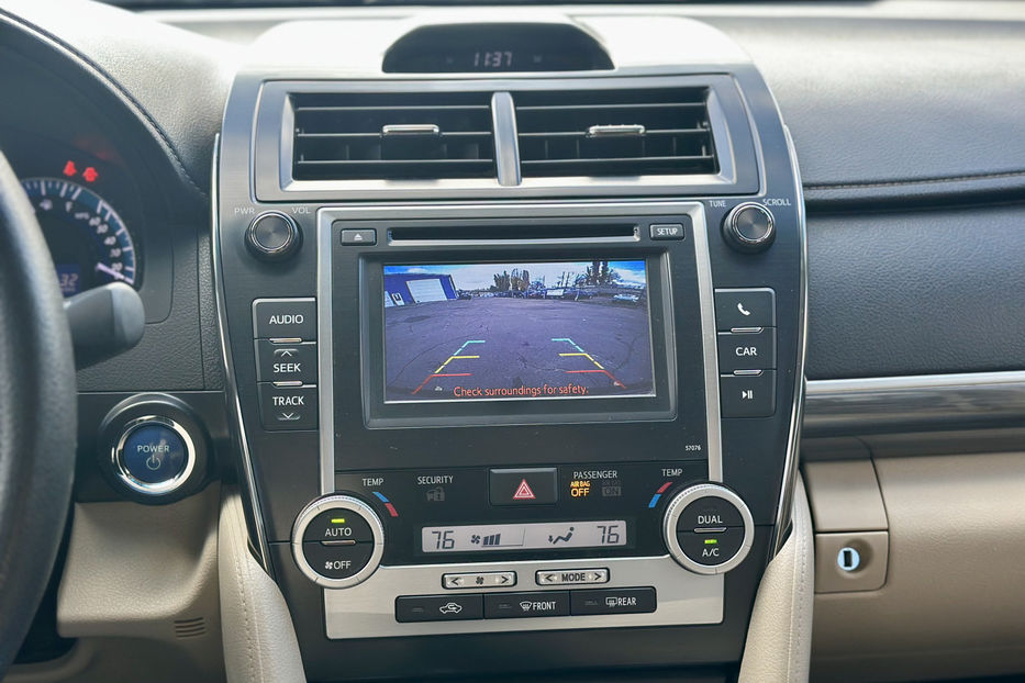 Продам Toyota Camry 2.5 Hybrid ECVT (200 к.с.) 2013 года в Киеве