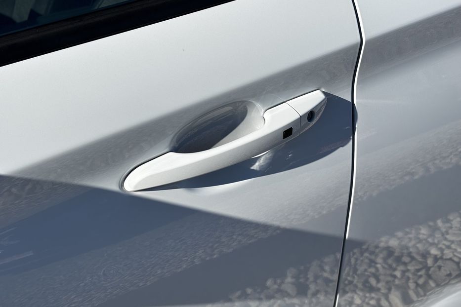 Продам Hyundai Kona 39.2 кВт авто у Львові 2021 года в Львове