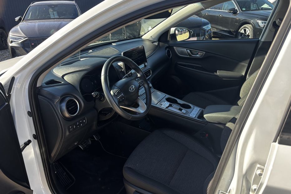 Продам Hyundai Kona 39.2 кВт авто у Львові 2021 года в Львове