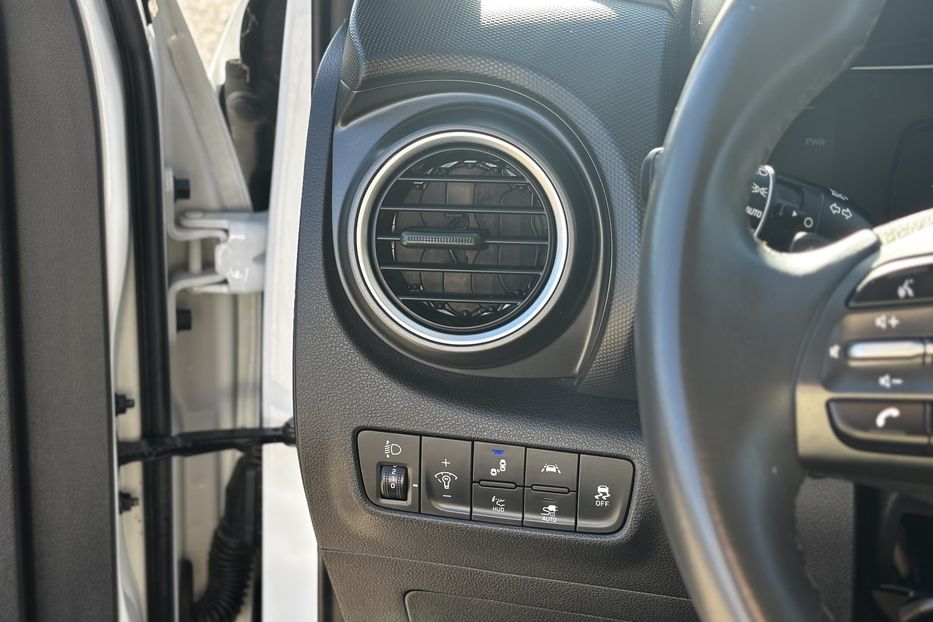 Продам Hyundai Kona 39.2 кВт авто у Львові 2021 года в Львове