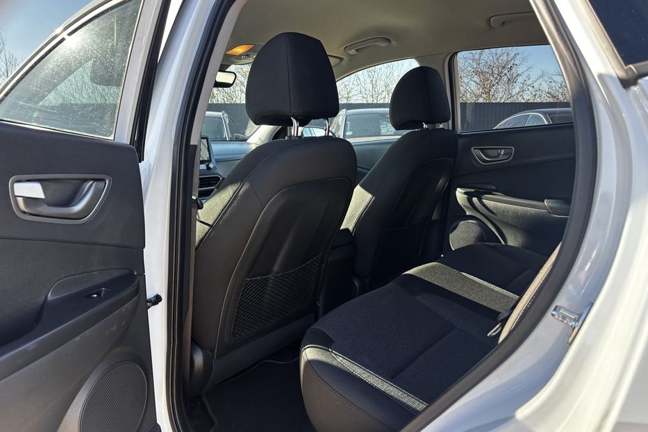 Продам Hyundai Kona 39.2 кВт авто у Львові 2021 года в Львове