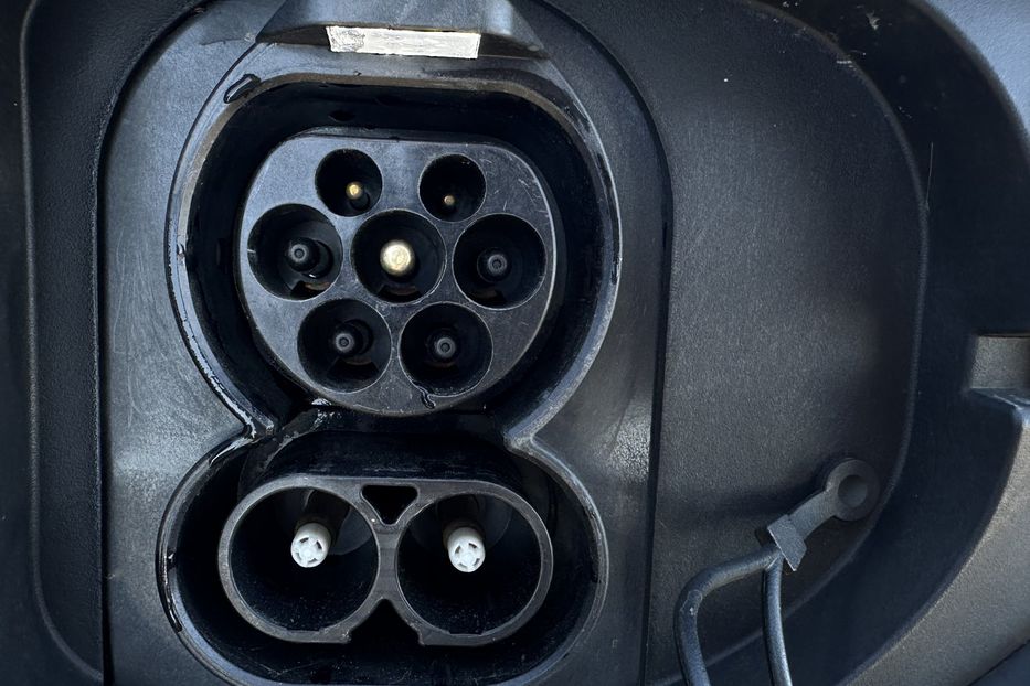 Продам Kia Niro 64кВт Макс.комплектація! 2020 года в Львове