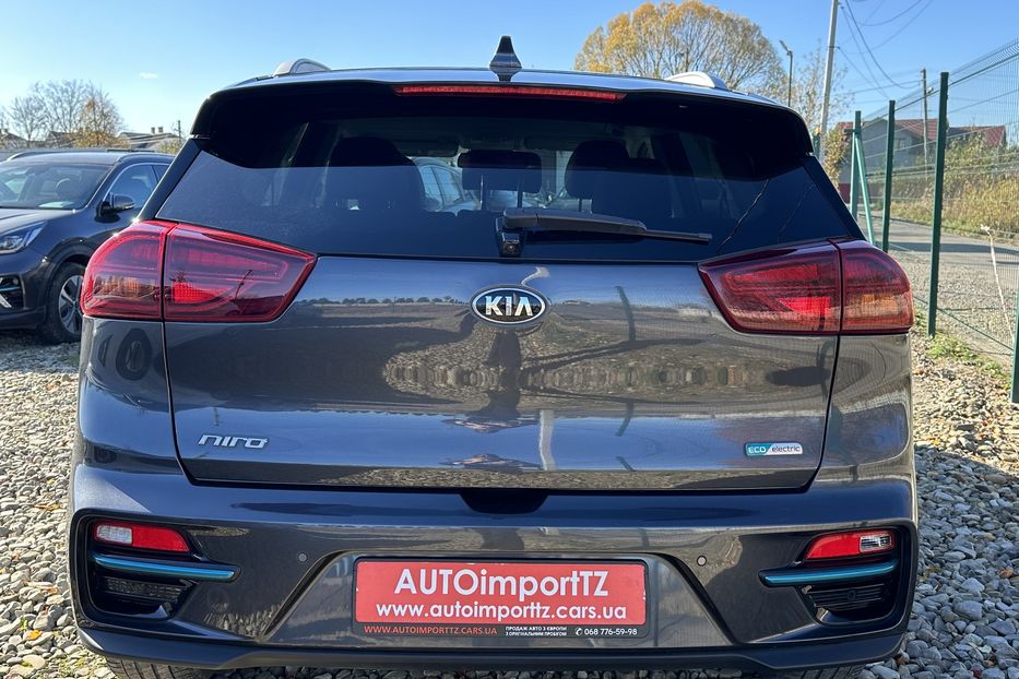 Продам Kia Niro 64кВт Макс.комплектація! 2020 года в Львове