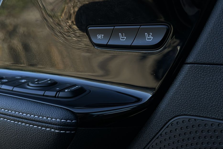 Продам Kia Niro 64кВт Макс.комплектація! 2020 года в Львове