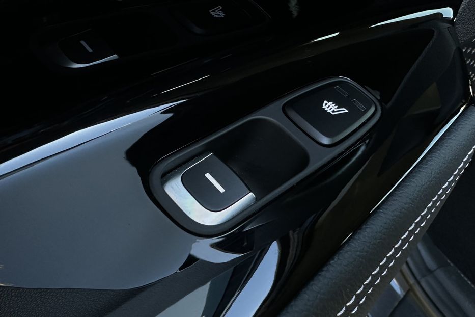 Продам Kia Niro 64кВт Макс.комплектація! 2020 года в Львове