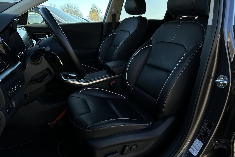 Продам Kia Niro 64кВт Макс.комплектація! 2020 года в Львове