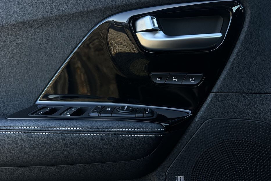 Продам Kia Niro 64кВт Макс.комплектація! 2020 года в Львове