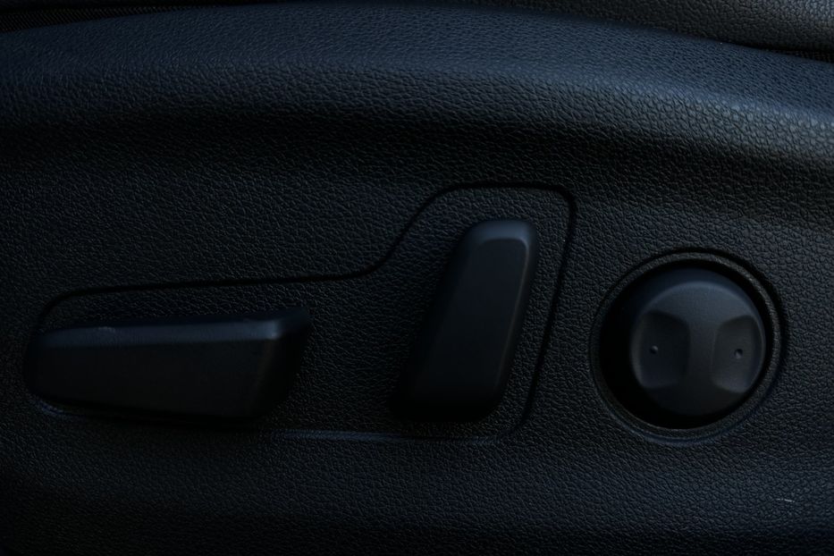 Продам Kia Niro 64кВт Макс.комплектація! 2020 года в Львове