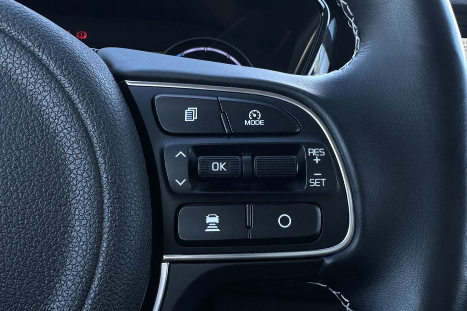 Продам Kia Niro 64кВт Макс.комплектація! 2020 года в Львове