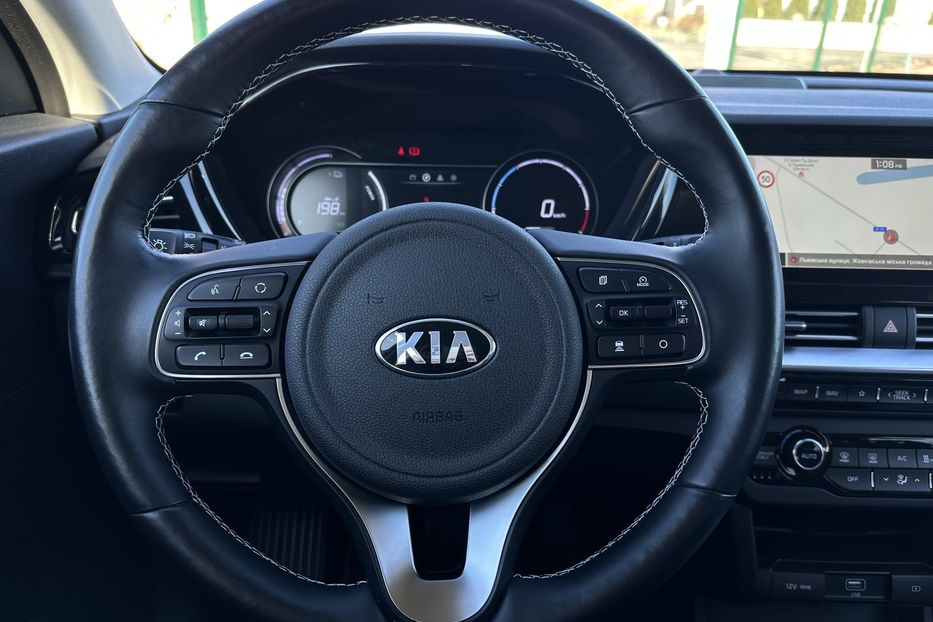 Продам Kia Niro 64кВт Макс.комплектація! 2020 года в Львове