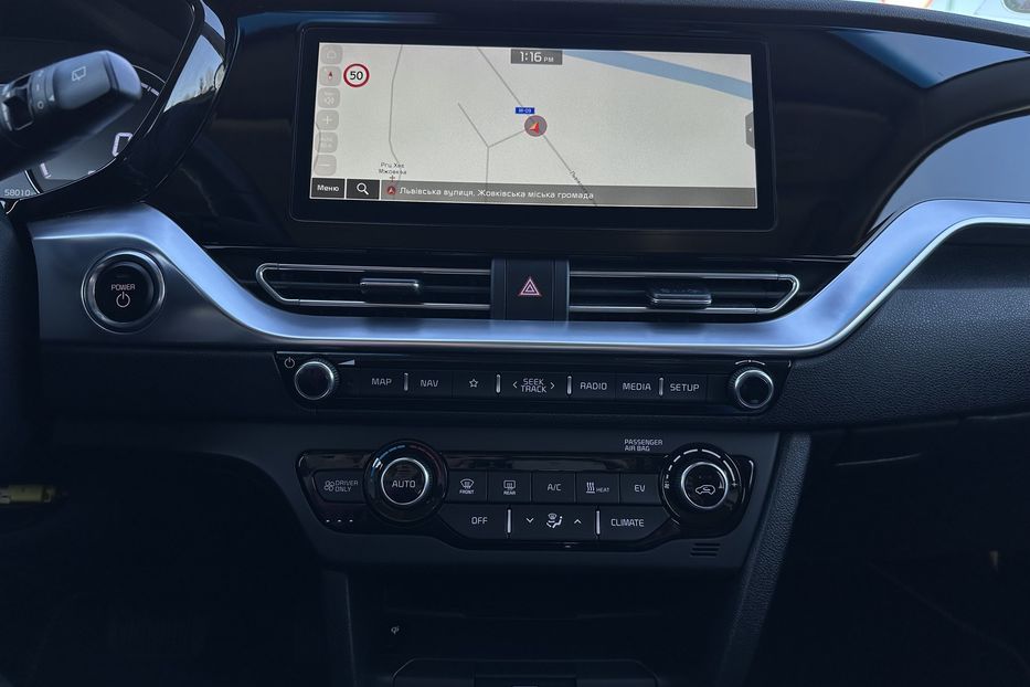 Продам Kia Niro 64кВт Макс.комплектація! 2020 года в Львове