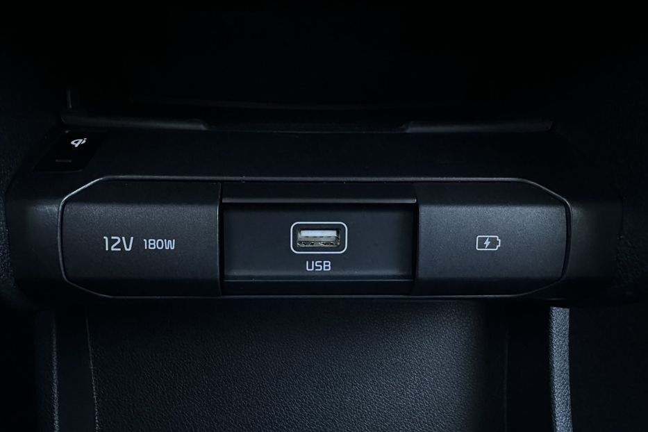 Продам Kia Niro 64кВт Макс.комплектація! 2020 года в Львове