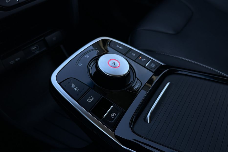 Продам Kia Niro 64кВт Макс.комплектація! 2020 года в Львове