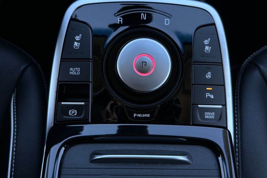 Продам Kia Niro 64кВт Макс.комплектація! 2020 года в Львове